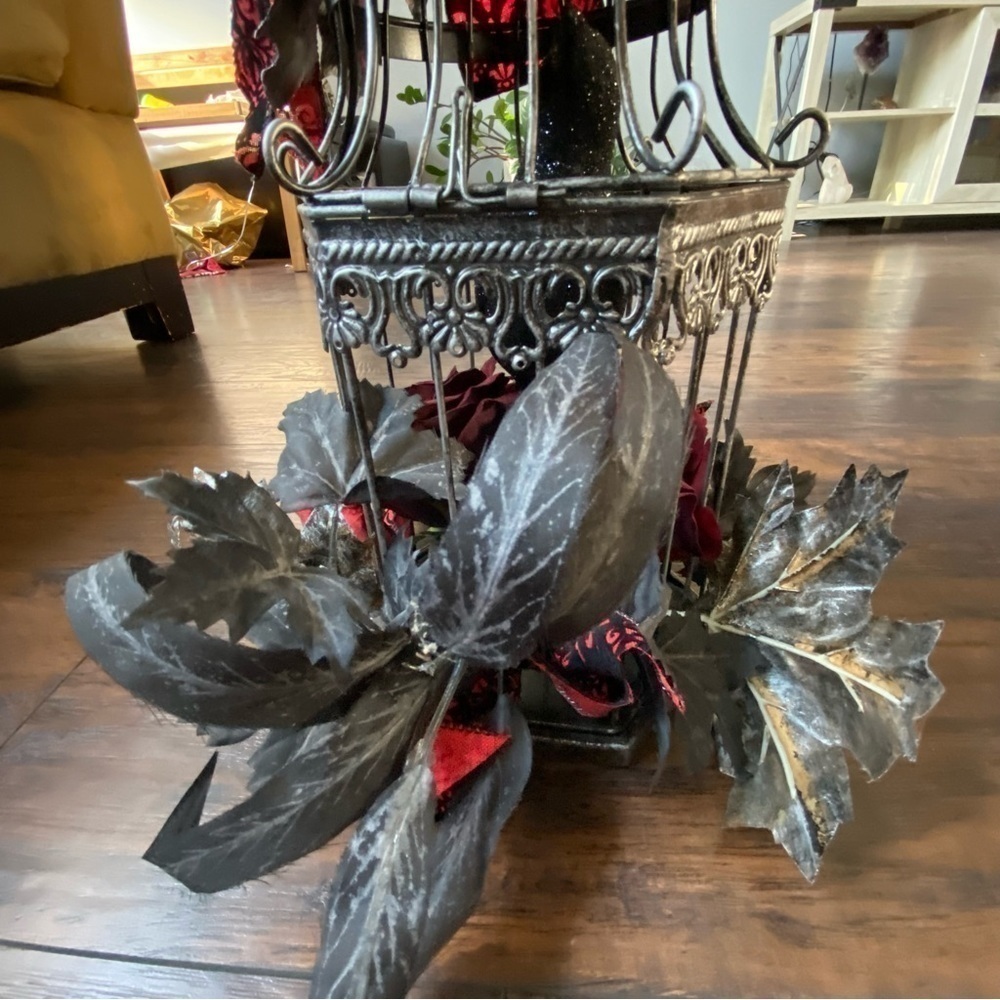 Gothic Halloween Bird Cage - Picture 7 of 14